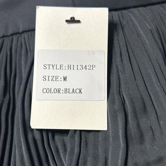 Idem Ditto pens size medium Milla black‎ pleated shorts that look like a skirt - Picture 8 of 8